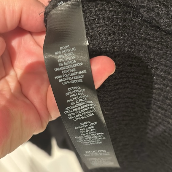 Chico’s sweater .3/4 sleeve,faux leather trim around neckline,sleeves and pocket - Picture 7 of 8